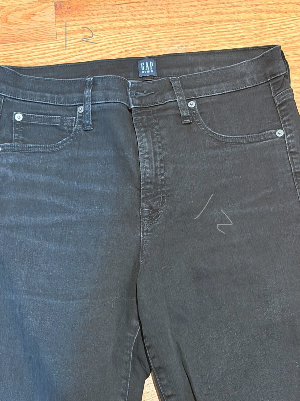 Used GAP Men's Slim Straight Jeans in Black